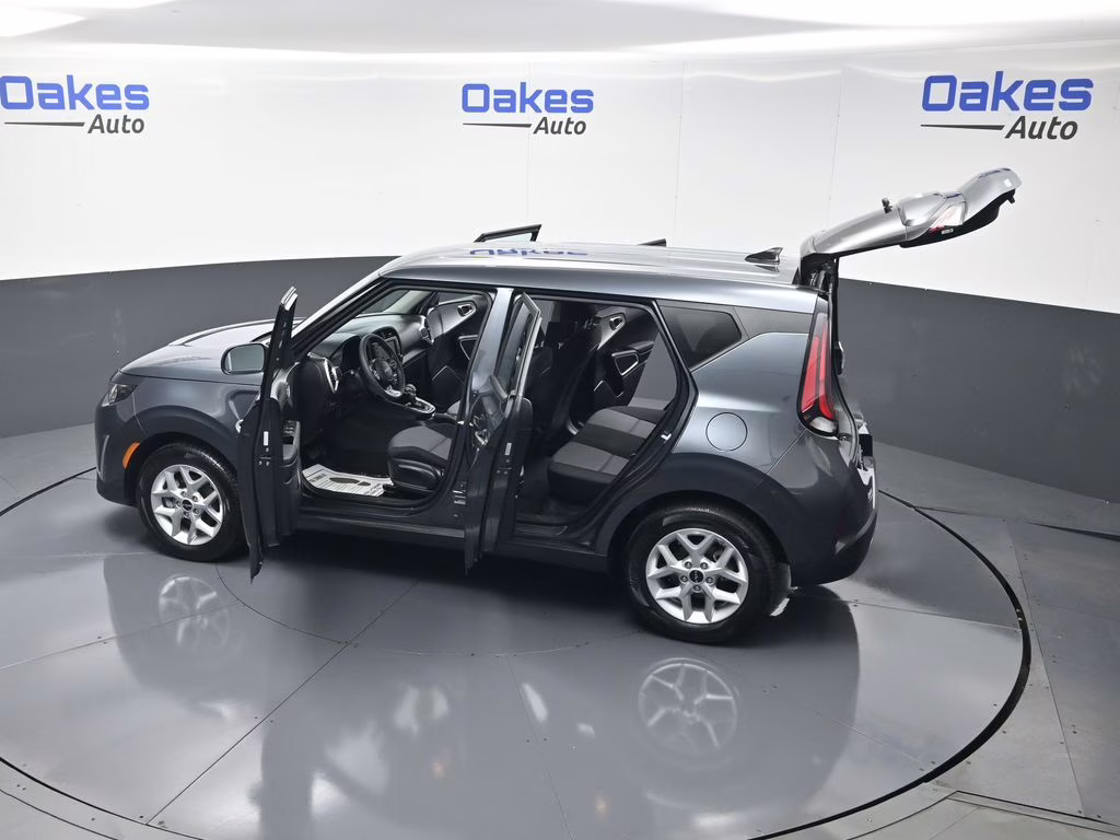 2025 Gray Kia Soul LX FWD Hatchback