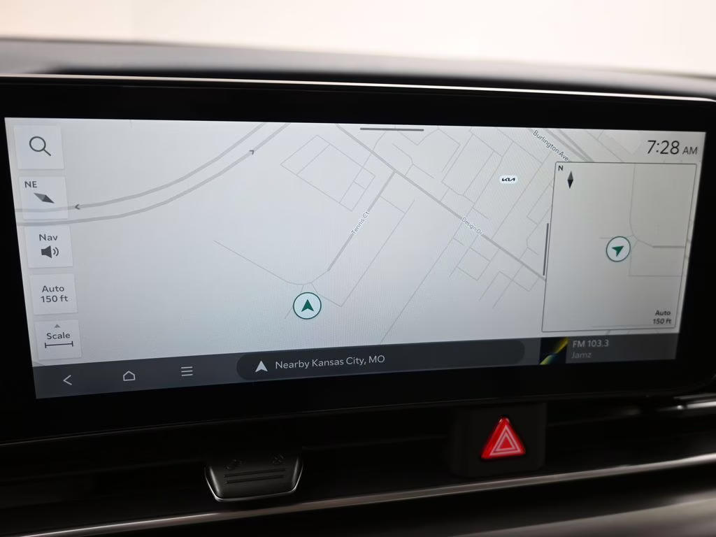 2026 Panthera Metal Kia Carnival Hybrid SX FWD Van