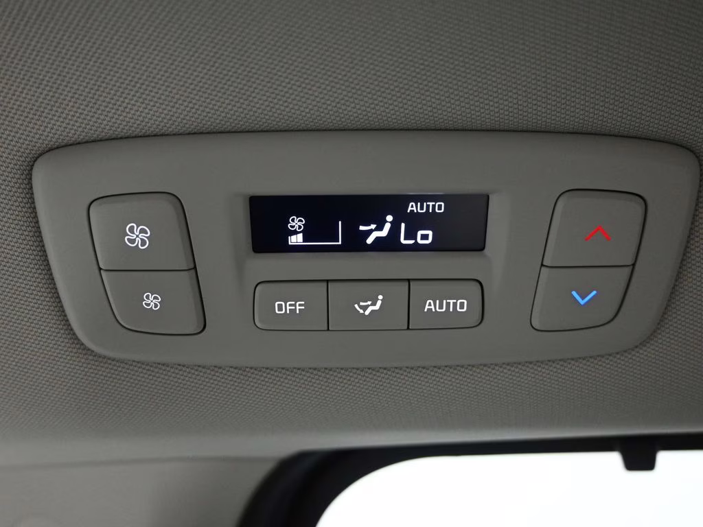 2026 Panthera Metal Kia Carnival Hybrid SX FWD Van