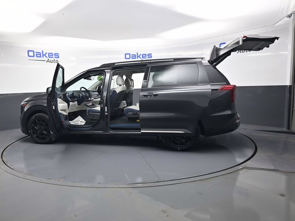 2026 Panthera Metal Kia Carnival Hybrid SX FWD Van