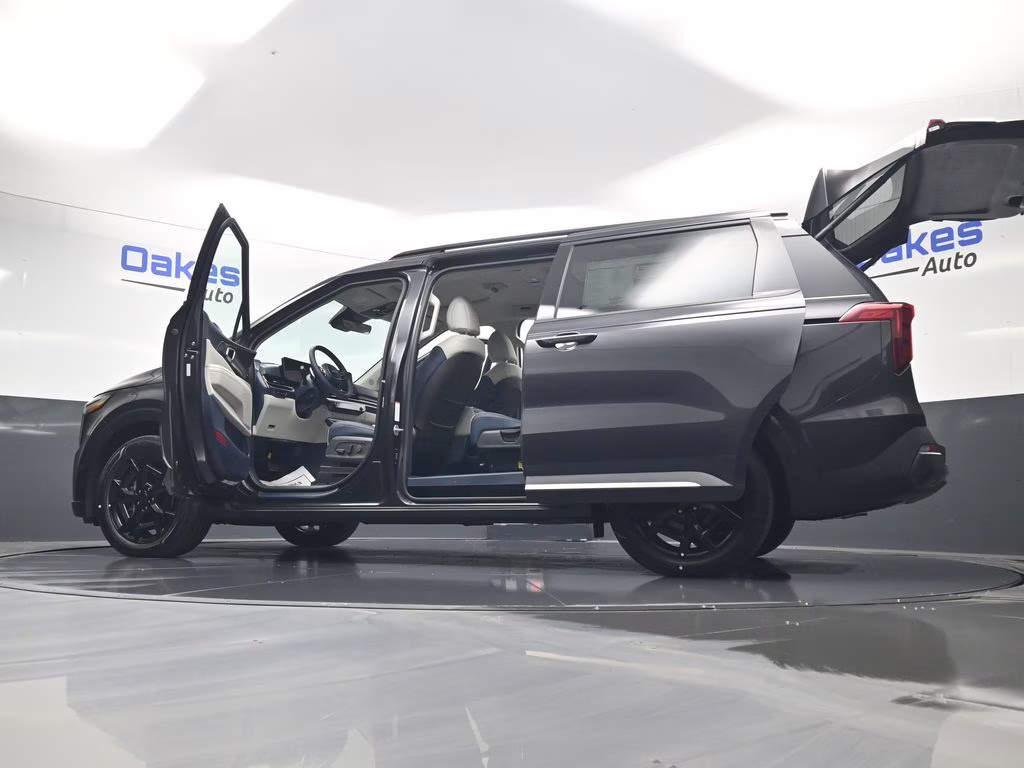2026 Panthera Metal Kia Carnival Hybrid SX FWD Van