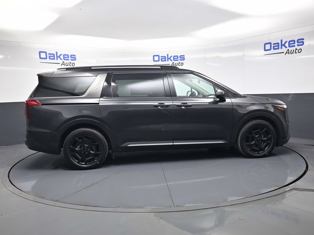2026 Panthera Metal Kia Carnival Hybrid SX FWD Van