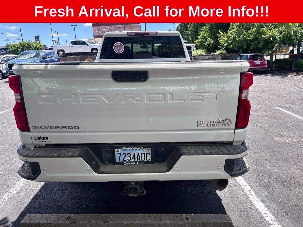 2022 Pearl Chevrolet Silverado 2500HD High Country 4X4 Truck