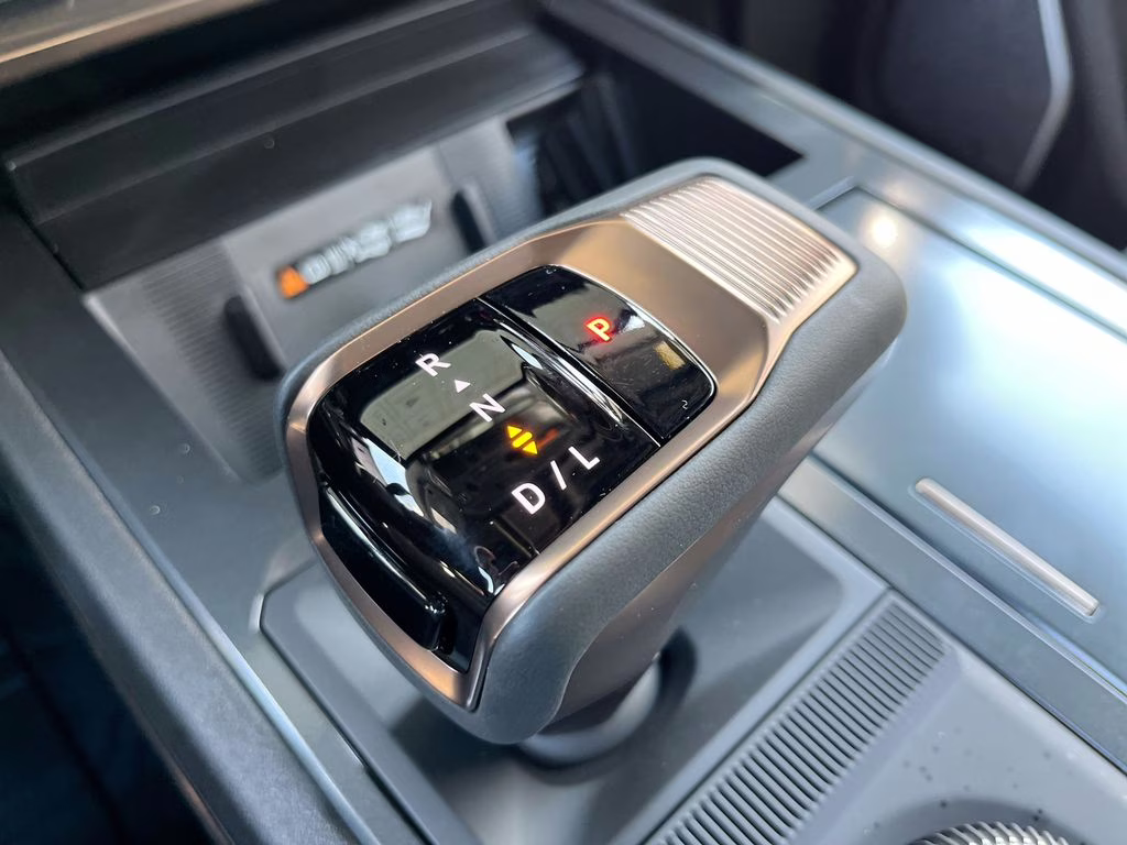 2025 Deep Aurora Metallic (Dark Bronze) GMC HUMMER EV Pickup 2X 4X4 Truck