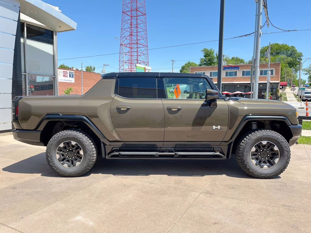 2025 Deep Aurora Metallic (Dark Bronze) GMC HUMMER EV Pickup 2X 4X4 Truck