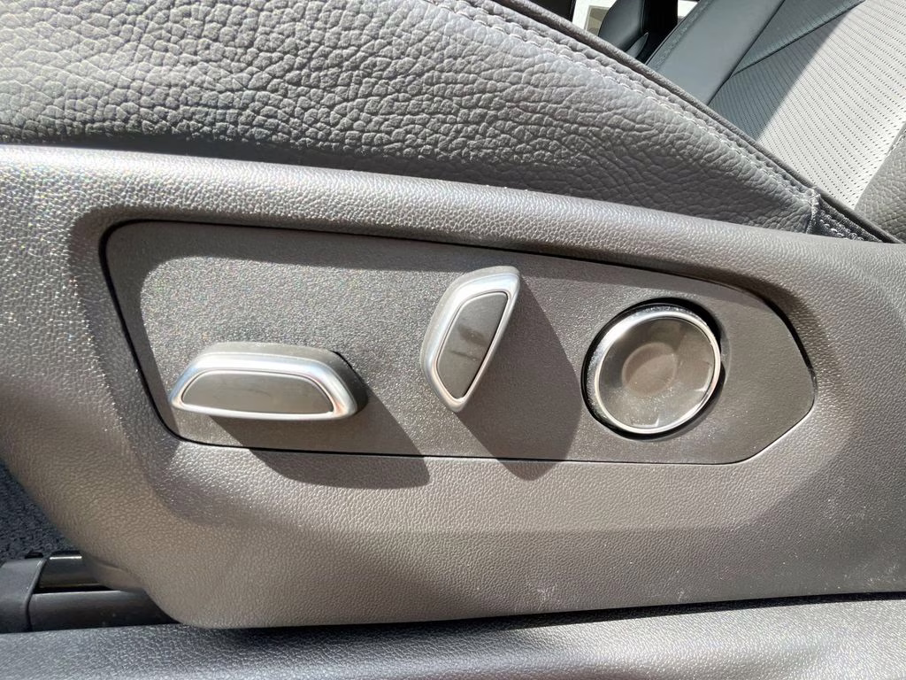 2025 Summit White GMC Sierra 2500HD Denali 4X4 Truck