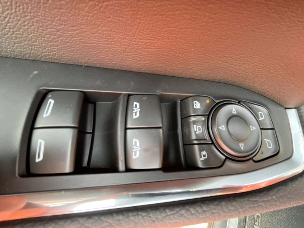 2025 Summit White GMC Sierra 2500HD Denali 4X4 Truck