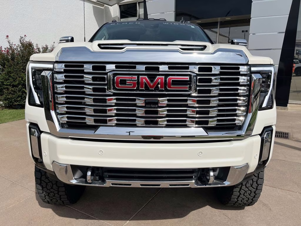 2025 Summit White GMC Sierra 2500HD Denali 4X4 Truck