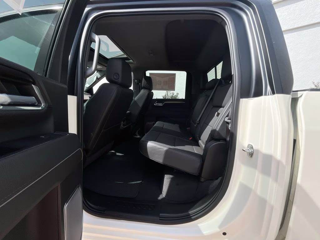 2025 Summit White GMC Sierra 2500HD Denali 4X4 Truck