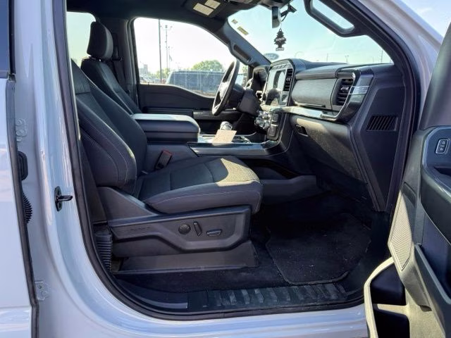 2023 Avalanche Gray Ford F-150 XLT 4X4 Truck