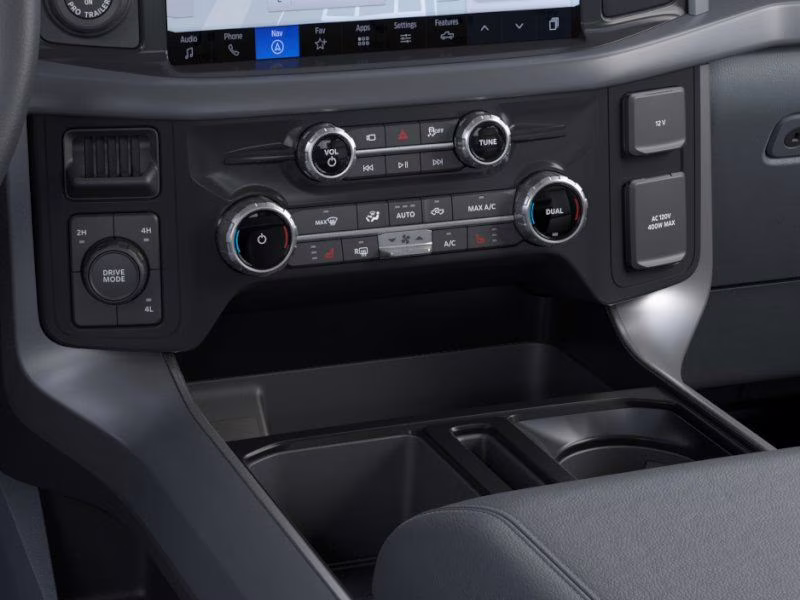 2025 Space White Metallic Ford F-150 XLT 4X4 Truck