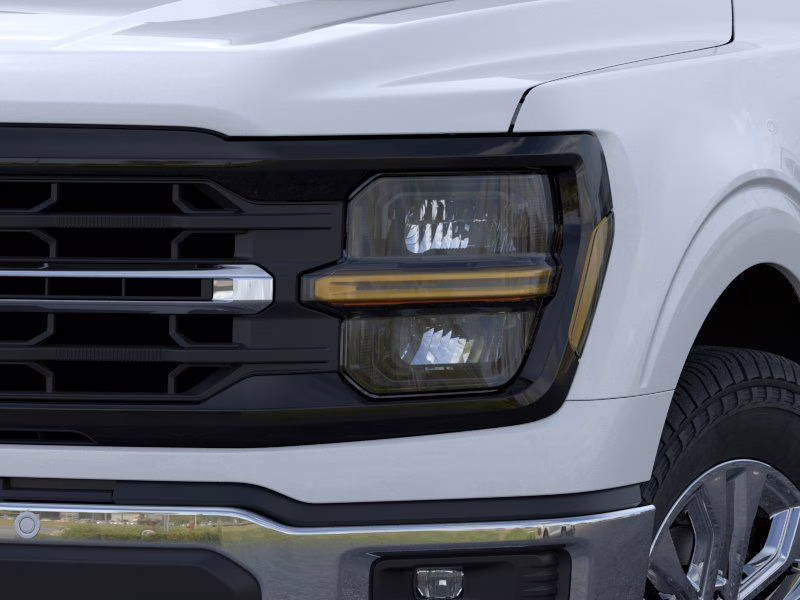 2025 Space White Metallic Ford F-150 XLT 4X4 Truck