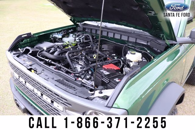 2023 Green Ford Bronco Badlands 4X4 Convertible
