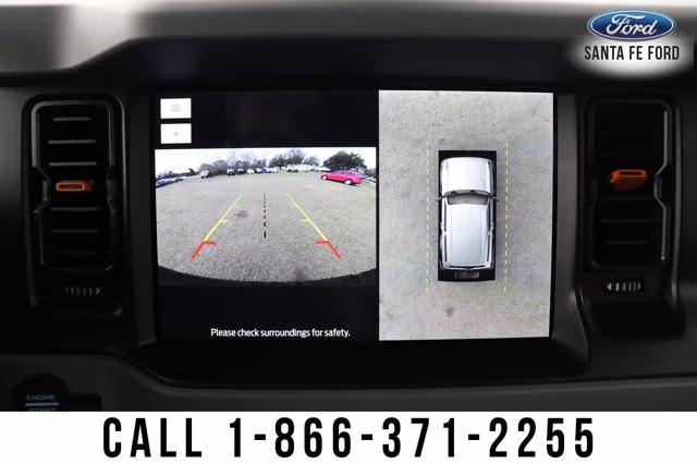 2023 Green Ford Bronco Badlands 4X4 Convertible