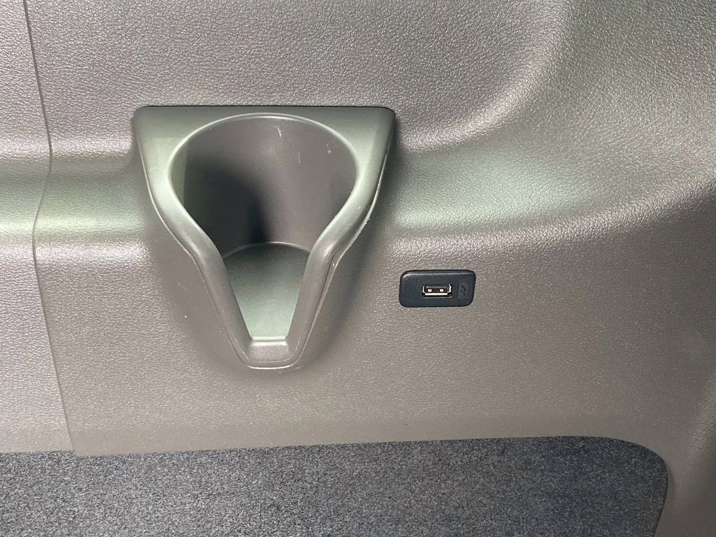 2022 Oxford White Ford Transit-350 XLT AWD Crossover