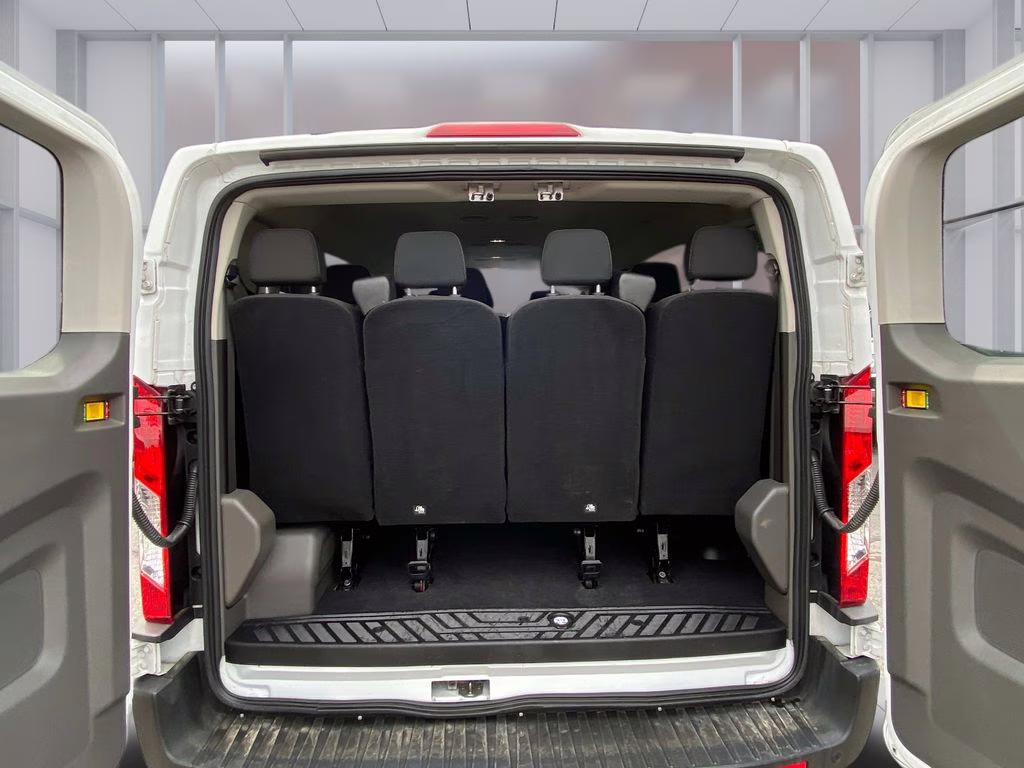 2022 Oxford White Ford Transit-350 XLT AWD Crossover