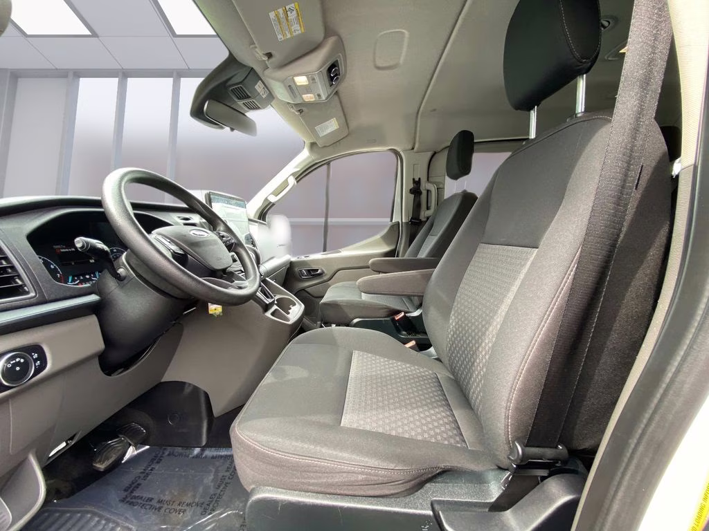 2022 Oxford White Ford Transit-350 XLT AWD Crossover