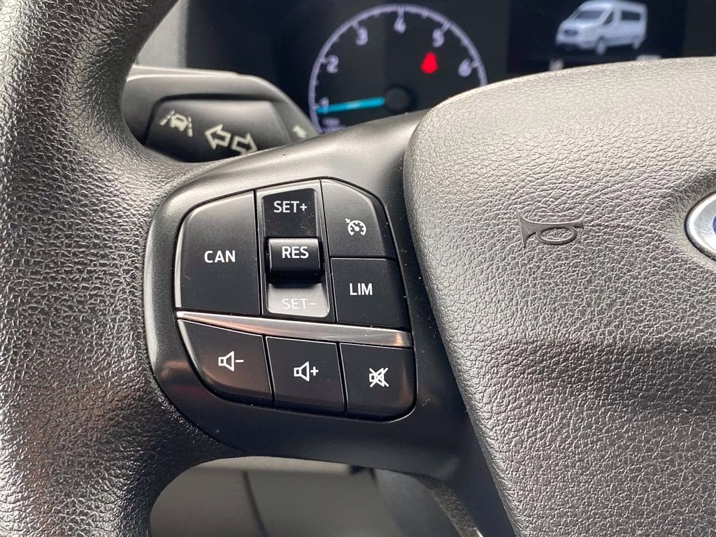 2022 Oxford White Ford Transit-350 XLT AWD Crossover