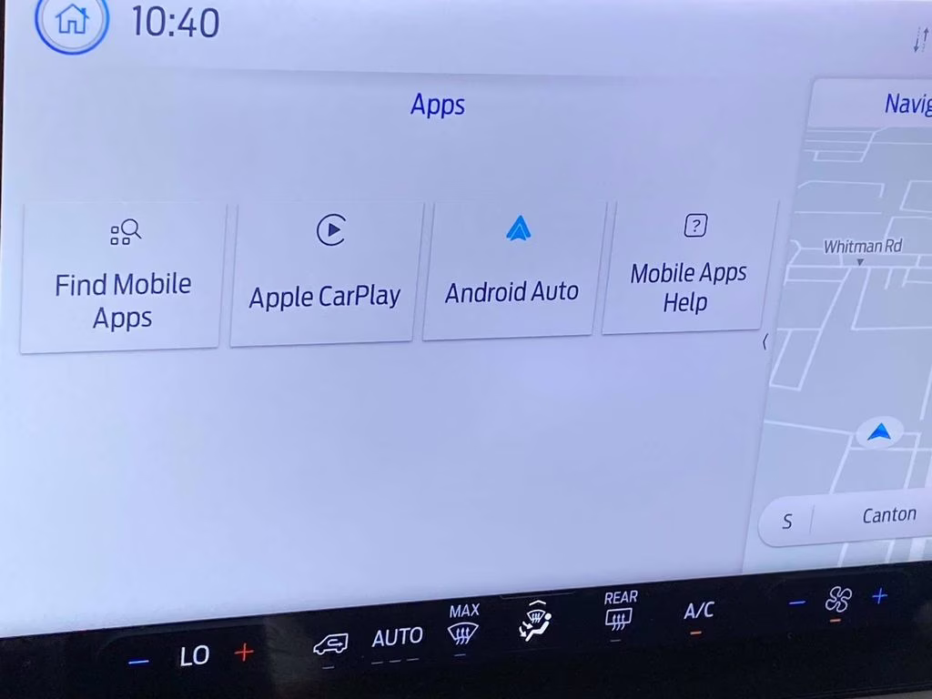 2022 Oxford White Ford Transit-350 XLT AWD Crossover