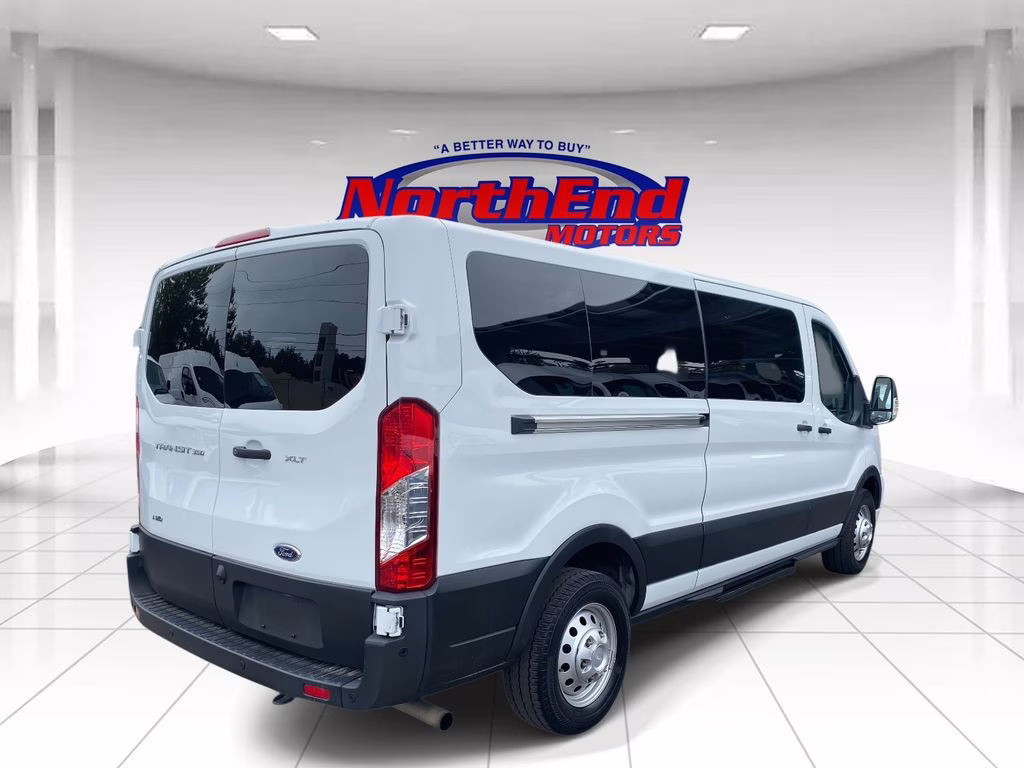 2022 Oxford White Ford Transit-350 XLT AWD Crossover