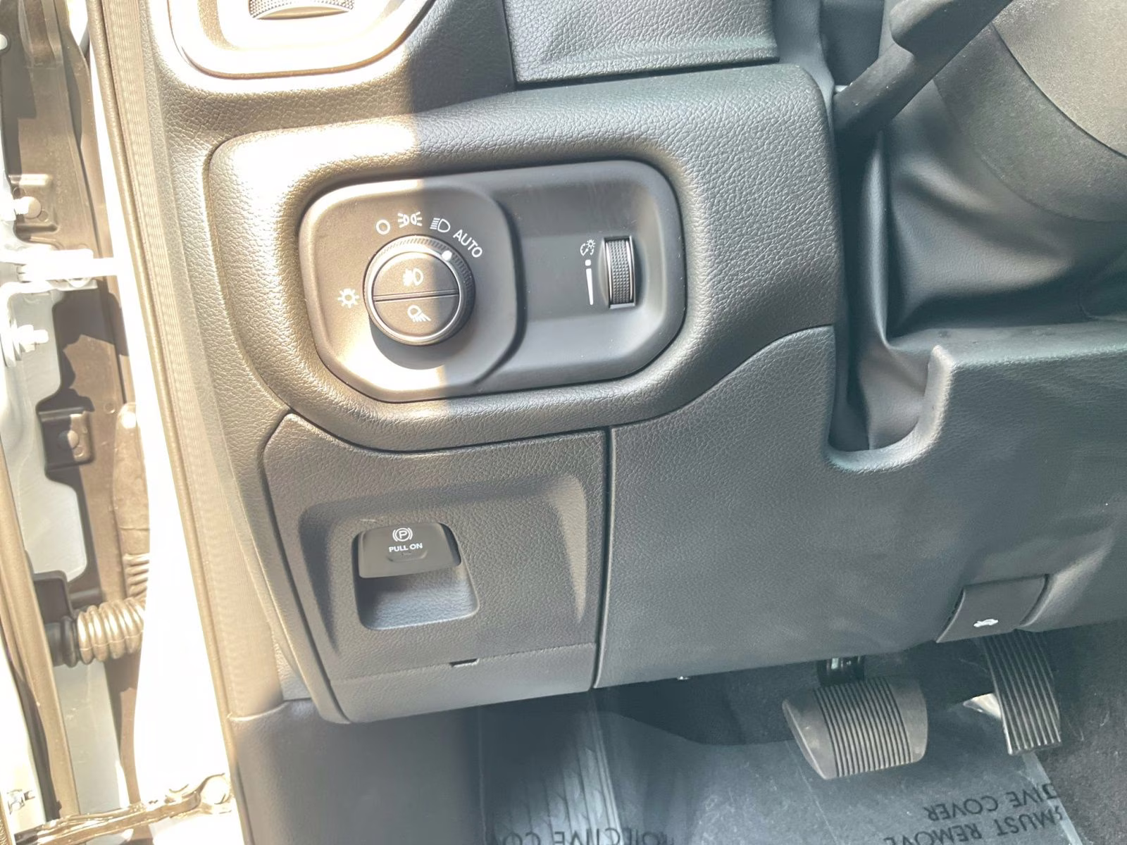 2026 Bright White Clearcoat Ram 1500 Warlock 4X4 Truck