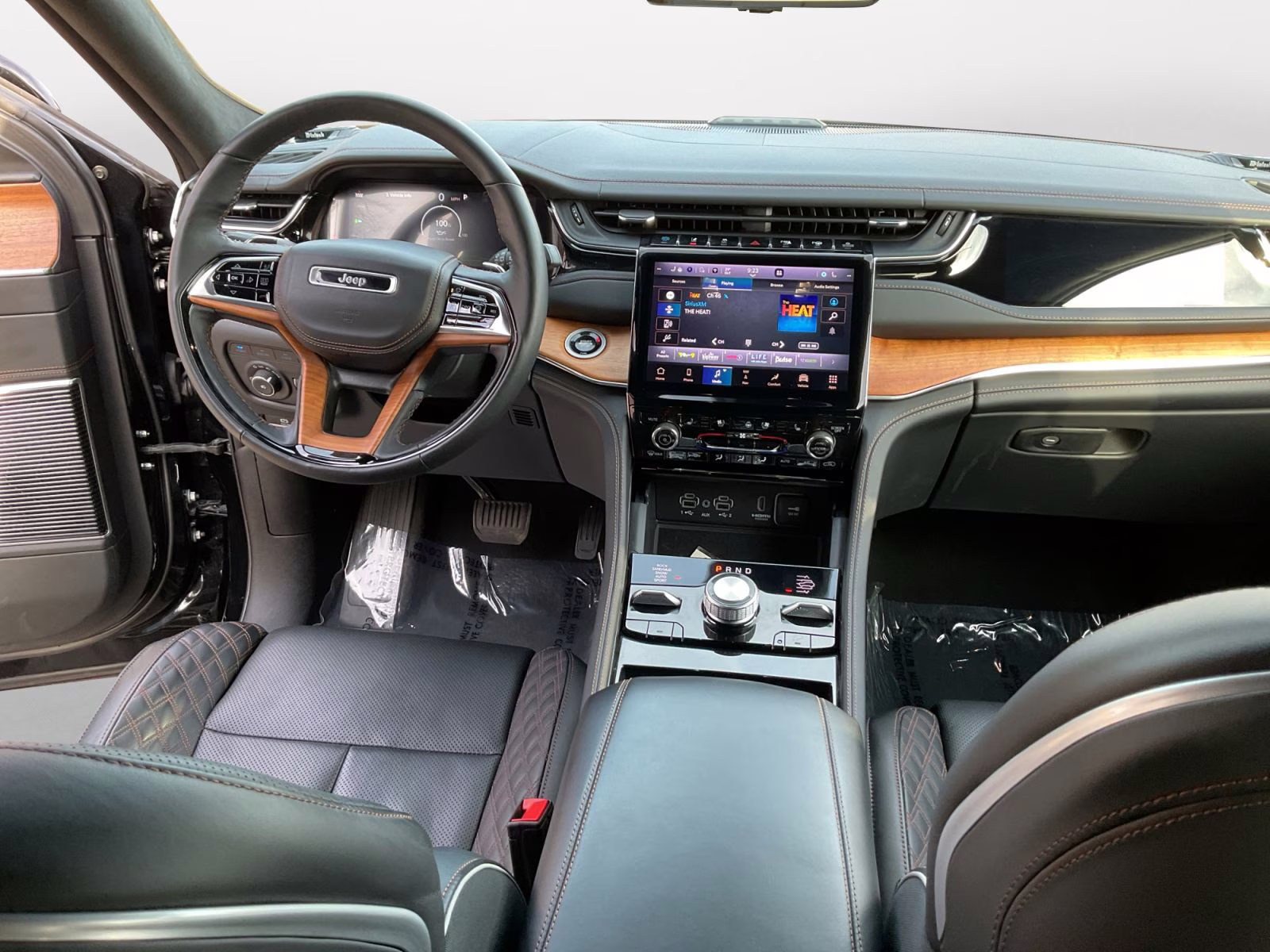 2024 Diamond Black Crystal Pearlcoat Jeep Grand Cherokee Summit Reserve 4xe 4X4 SUV