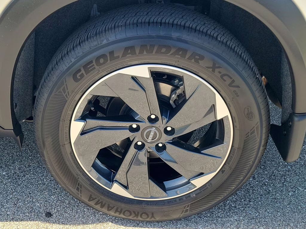 2025 Brilliant Silver Metallic Nissan Rogue SV FWD SUV