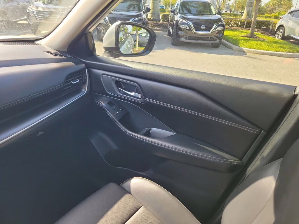 2025 Brilliant Silver Metallic Nissan Rogue SV FWD SUV