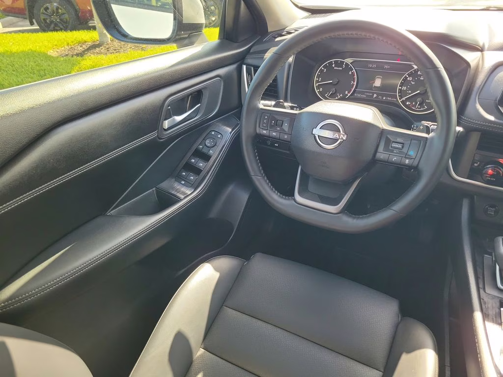 2025 Brilliant Silver Metallic Nissan Rogue SV FWD SUV