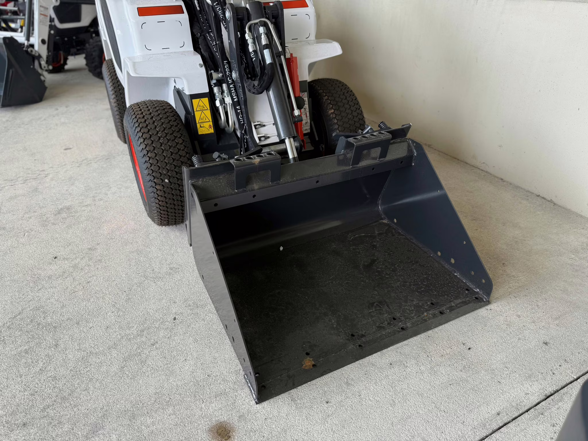 2023 - Bobcat L28 Construction Equipment