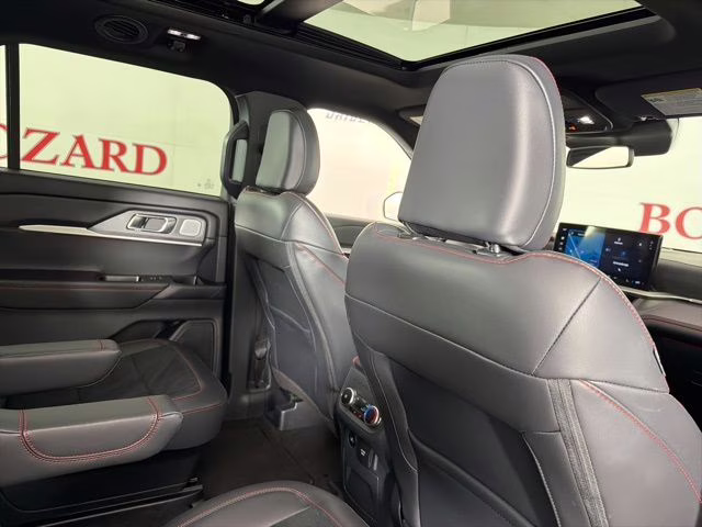 2025 Gray Metallic Ford Explorer ST 4X4 SUV