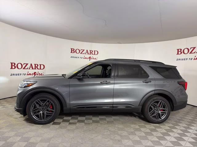 2025 Gray Metallic Ford Explorer ST 4X4 SUV