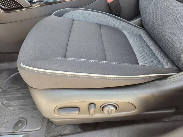 2026 Summit White Chevrolet Trailblazer LT FWD SUV