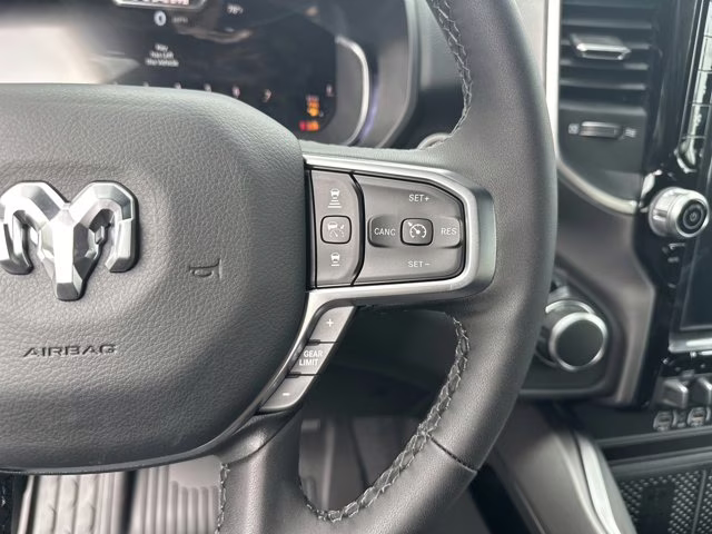 2026 Diamond Black Crystal Pearlcoat Ram 1500 Big Horn RWD Truck