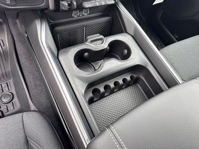 2026 Diamond Black Crystal Pearlcoat Ram 1500 Big Horn RWD Truck