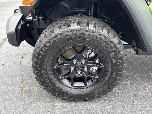 2025 Mojito Clearcoat Jeep Wrangler Willys 4X4 Convertible