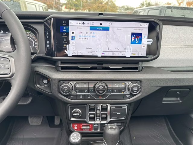 2025 Mojito Clearcoat Jeep Wrangler Willys 4X4 Convertible