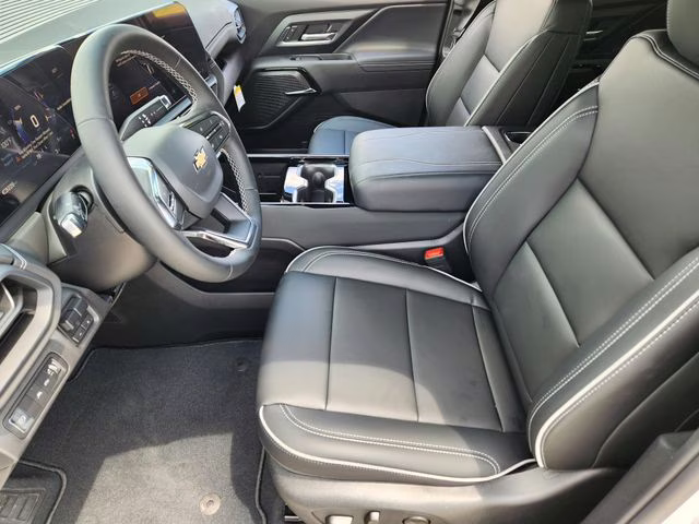 2026 Summit White Chevrolet Silverado EV LT 4X4 Truck