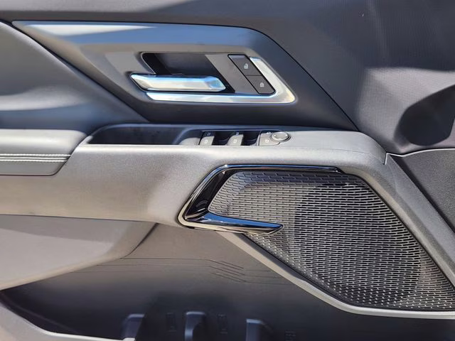 2026 Summit White Chevrolet Silverado EV LT 4X4 Truck