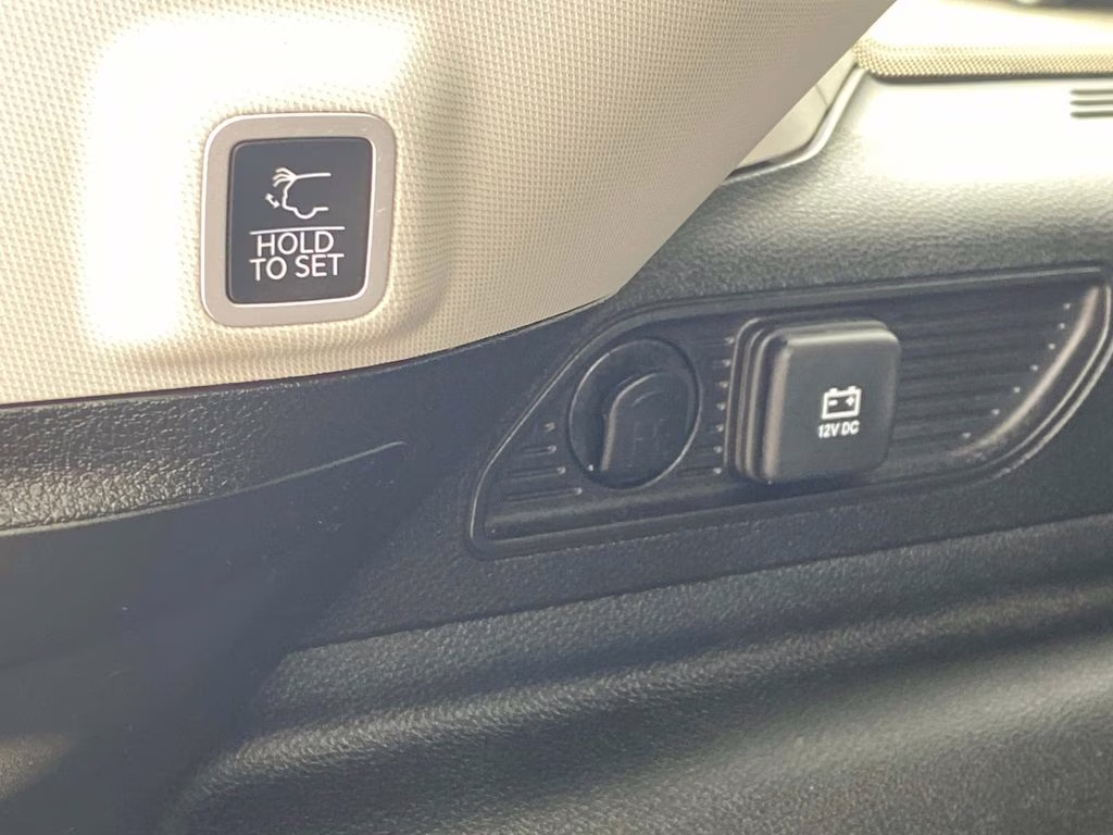 2024 Bright White Clearcoat Jeep Grand Cherokee 4xe 4X4 SUV