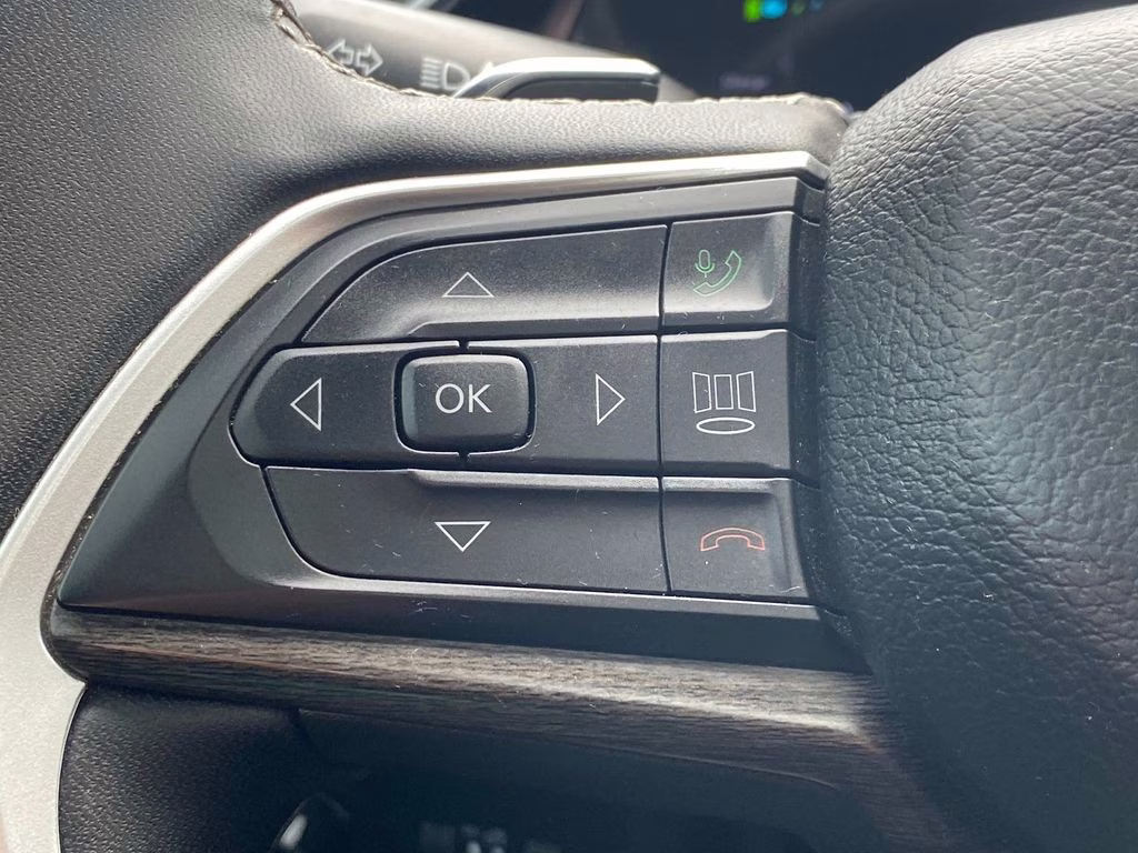 2024 Bright White Clearcoat Jeep Grand Cherokee 4xe 4X4 SUV