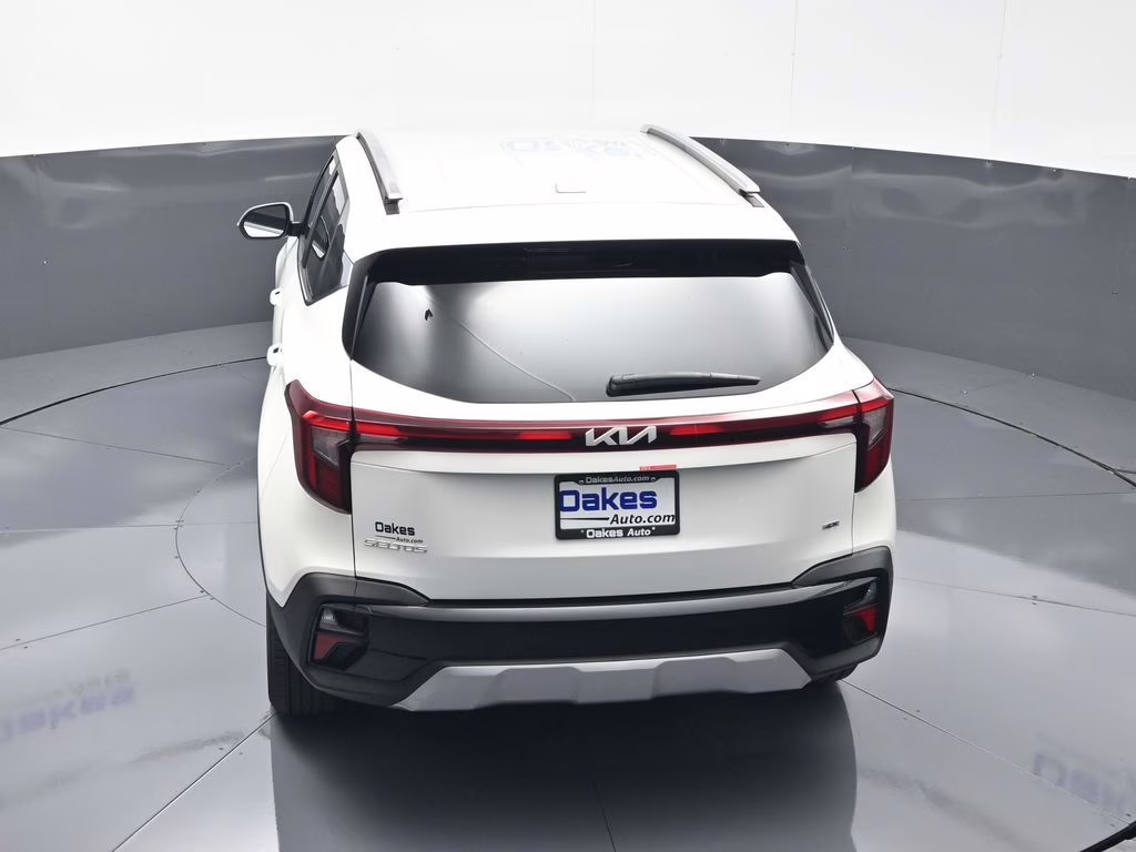 2026 Snow White Pearl Kia Seltos EX AWD SUV