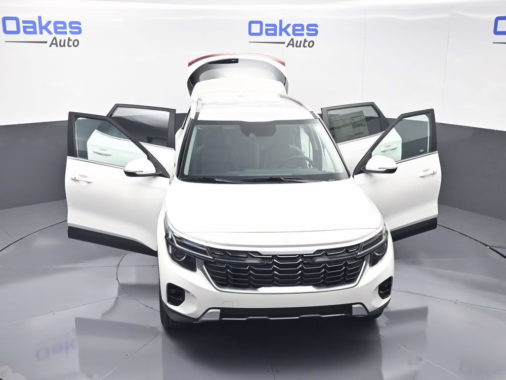 2026 Snow White Pearl Kia Seltos EX AWD SUV