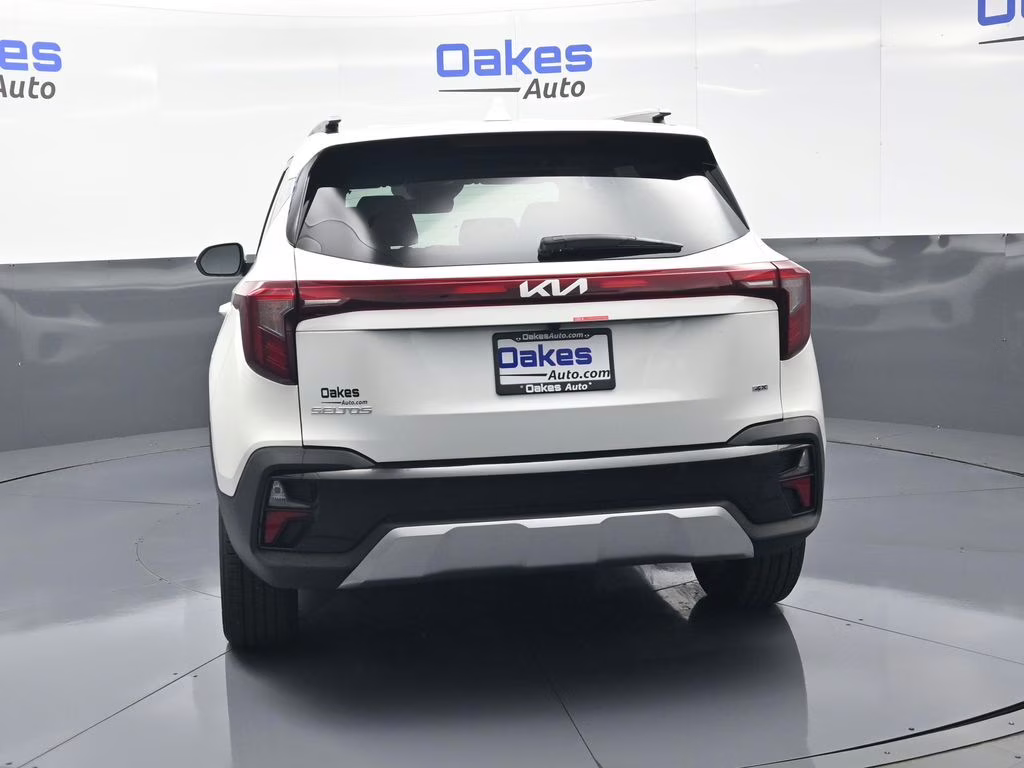 2026 Snow White Pearl Kia Seltos EX AWD SUV