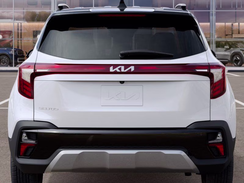 2026 Clear White/Black Roof Kia Seltos S FWD SUV