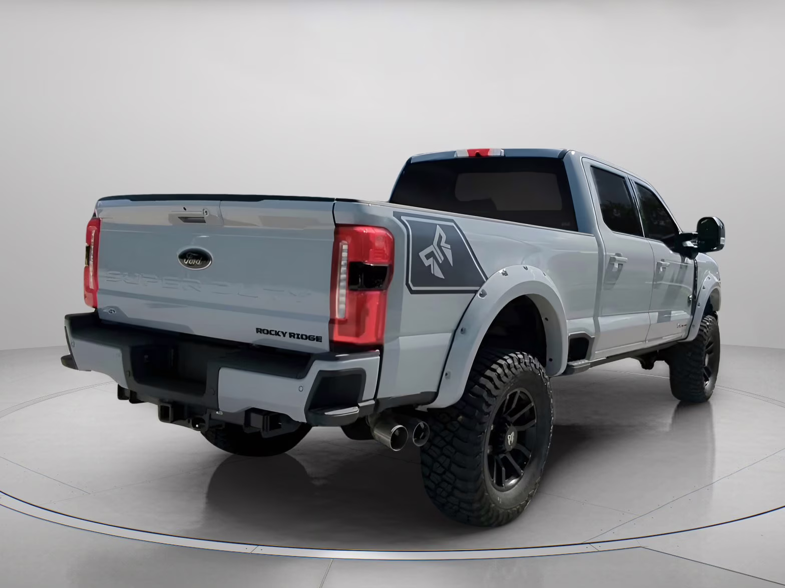 2025 Avalanche Ford Super Duty F-250 SRW LARIAT Crew Cab Pickup 4X4 Truck