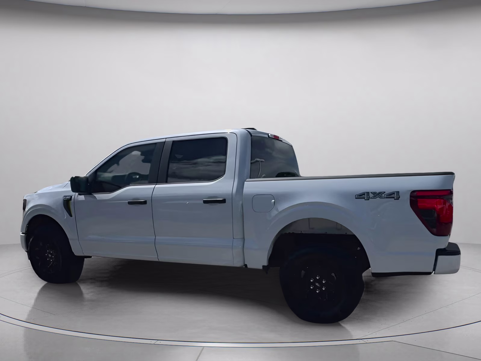 2025 Space White Metallic Ford F-150 STX Crew Cab Pickup 4X4 Truck