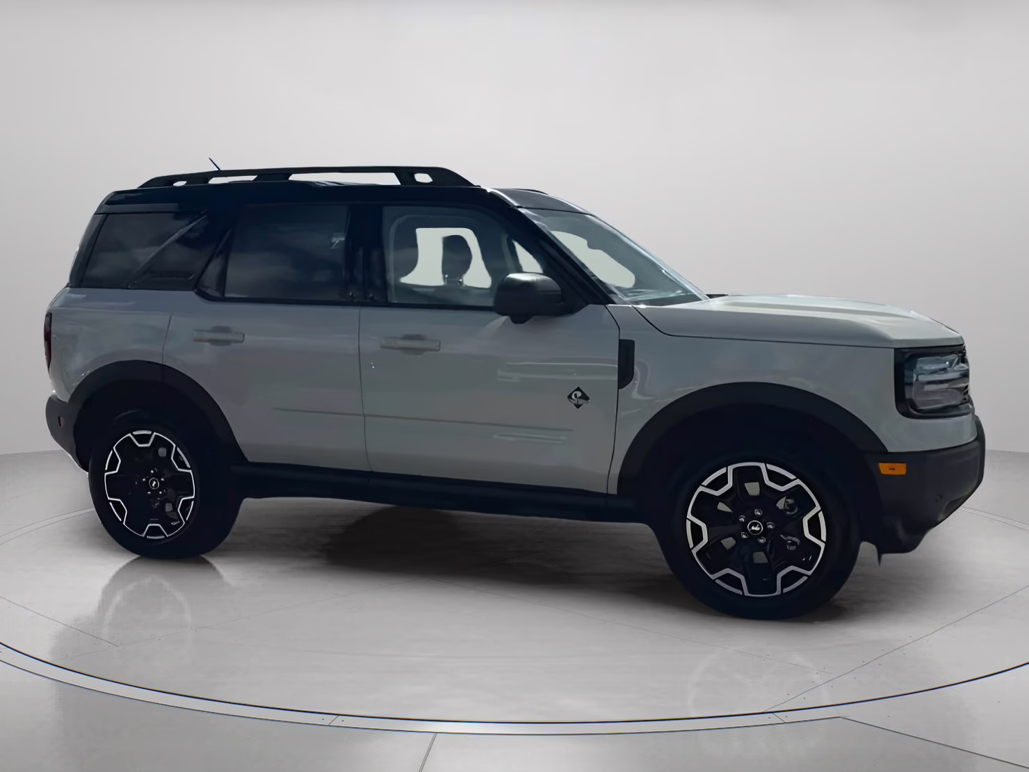 2025 Beige Ford Bronco Sport Outer Banks 4X4 SUV