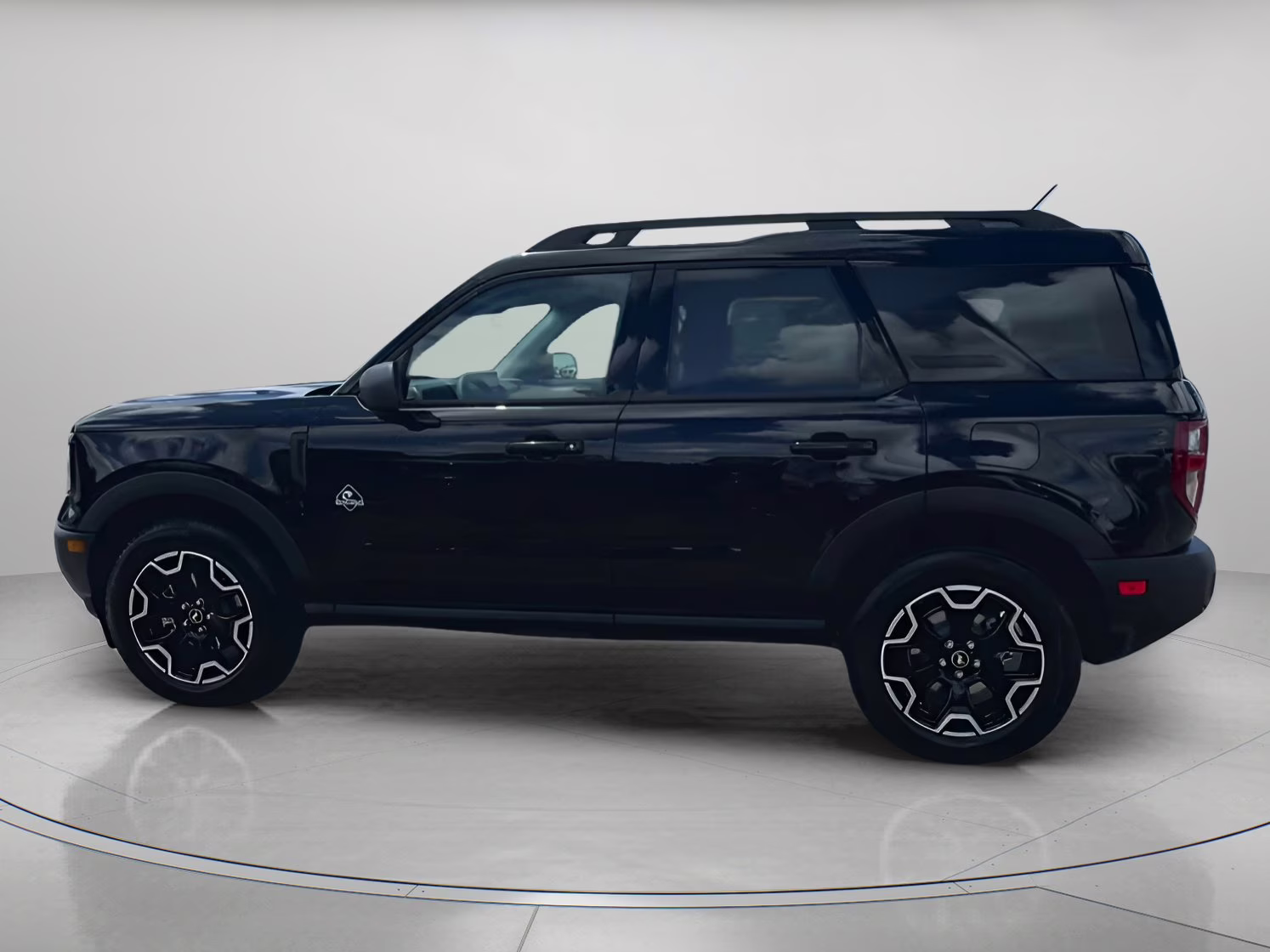 2025 Shadow Black Ford Bronco Sport Outer Banks 4X4 SUV