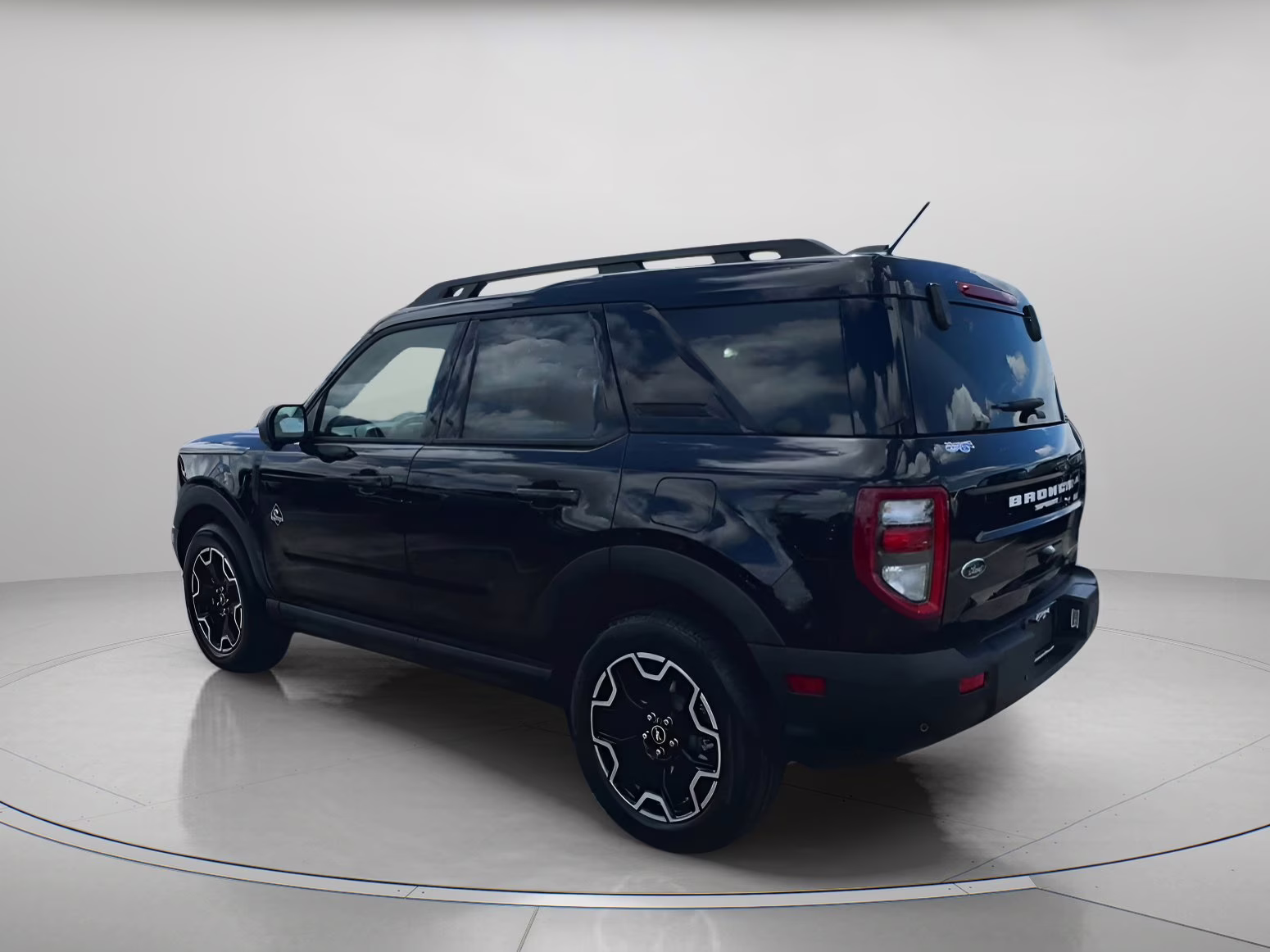 2025 Shadow Black Ford Bronco Sport Outer Banks 4X4 SUV